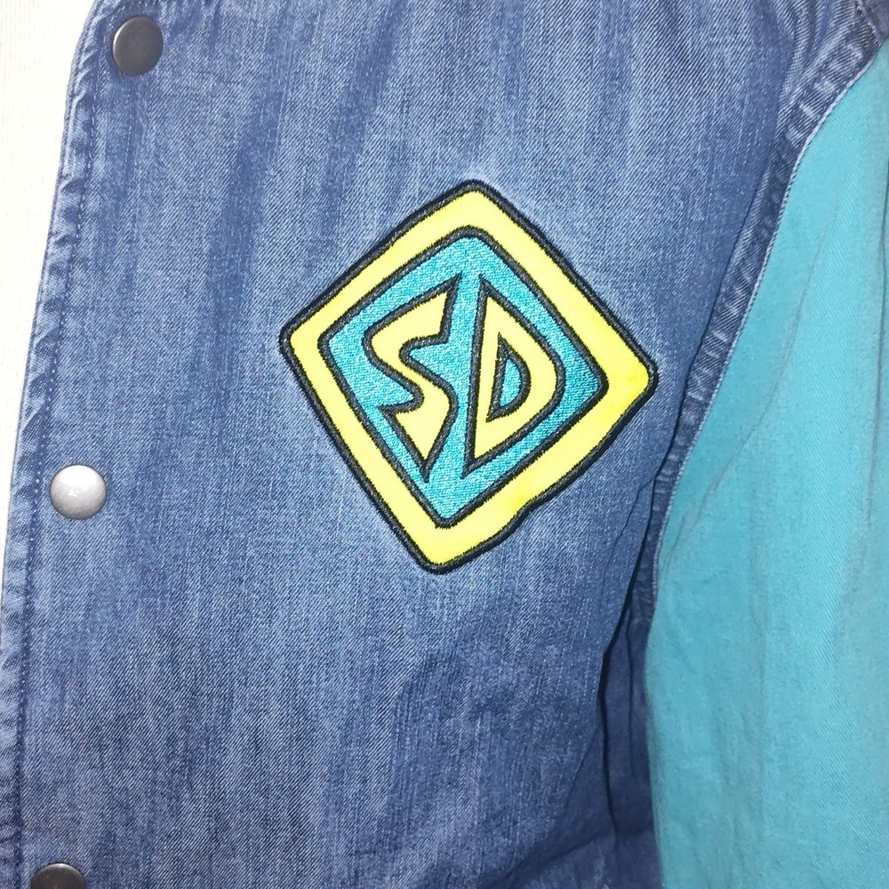 Scooby-Doo Varsity Style Denim Jacket With Mystery Machine Size Xsmall Button-up - Picture 3 of 9